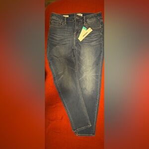 Vigoss Thompson, midrise tomboy Jean, women’s, 8